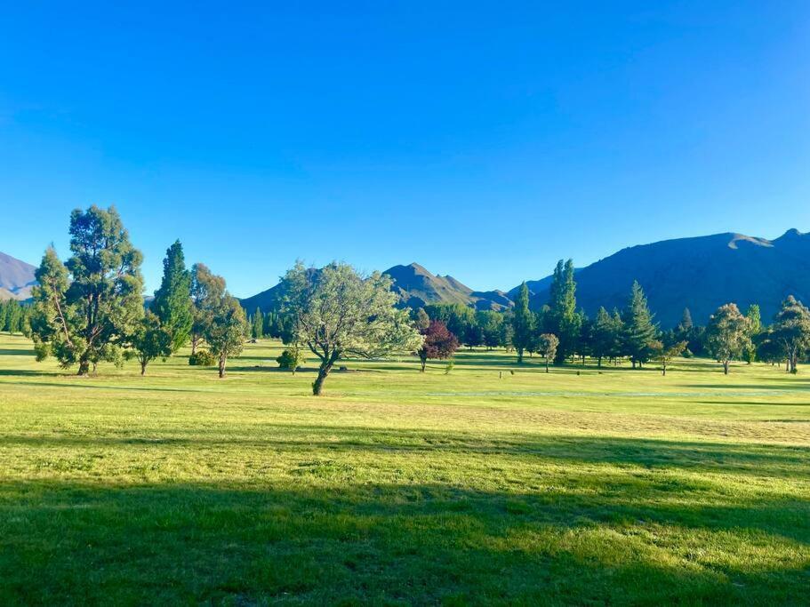 Unit A9, Adorable Holiday Unit With Stunning Views Otematata Bagian luar foto
